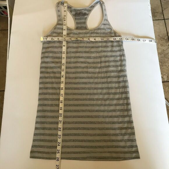 Zella‎ Womans Tank Top Size Small Gray Grey Striped Racerback Activewear Workout - Picture 4 of 4